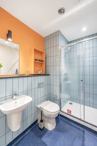 Bathroom 3, The Residence Dublin, Dublin