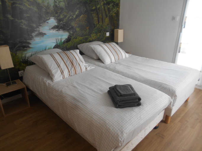 Others 3, DK Guest House Chambre Privee chez l'Hote, Nord