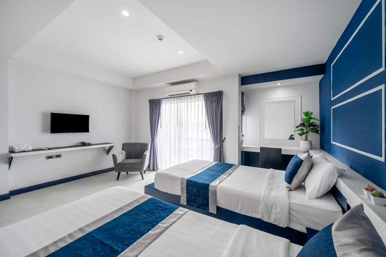 Bedroom 12