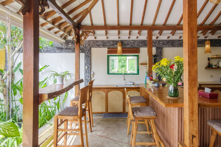 Food & Drinks 5, Madeira Javanese Joglo Jimbaran, Badung