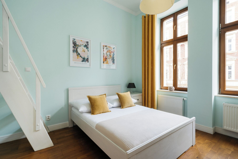 Bedroom 4, Native Apartments Brzozowa 15, Kraków City
