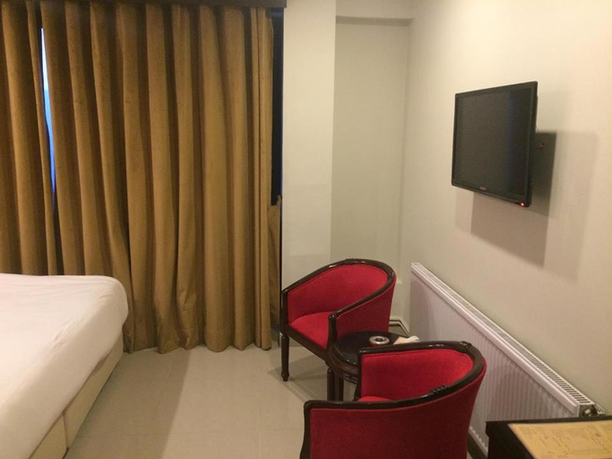 Bedroom 2, Shangrila Hotels and Resort Murree, Rawalpindi