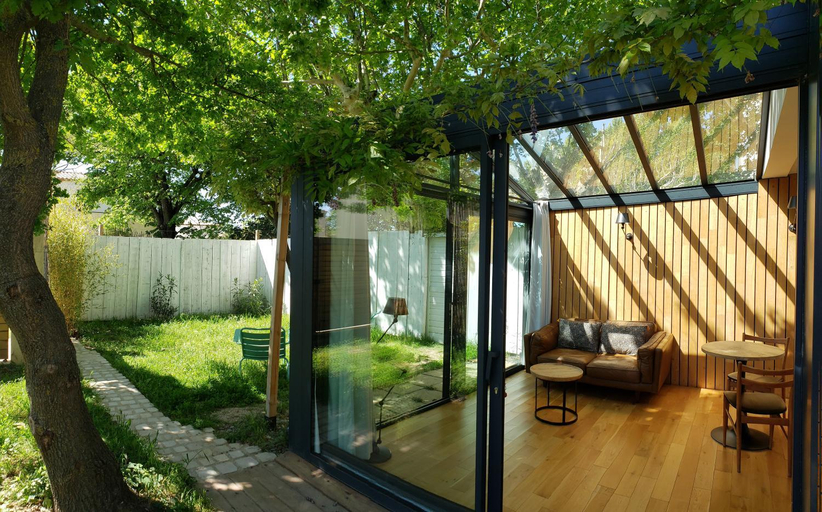 Others 4, Le mazet des amants, cabane en bois avec jacuzzi privatif, Vaucluse