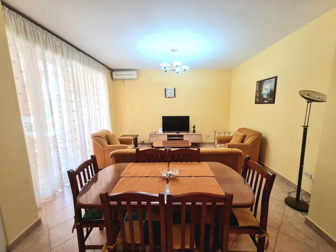 Others 4, Coco Apartment Tirana, Tiranës