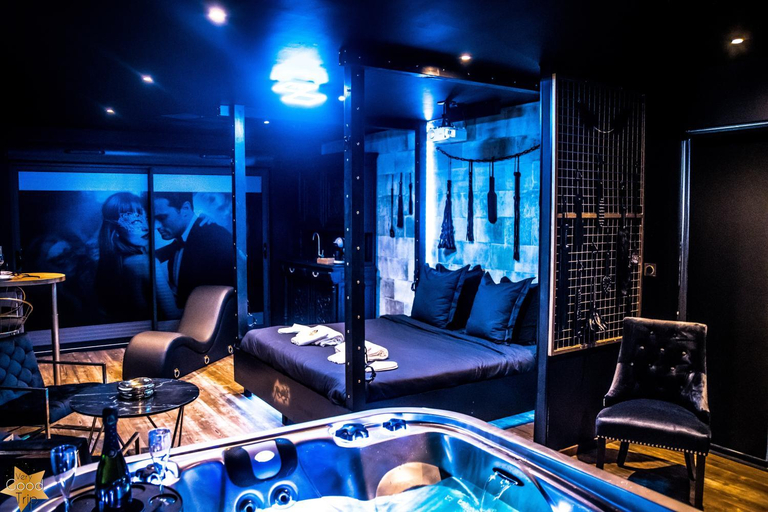 Sport & Beauty 4, Loveroom Very Good Trip chambre avec jacuzzi privatif, Nord