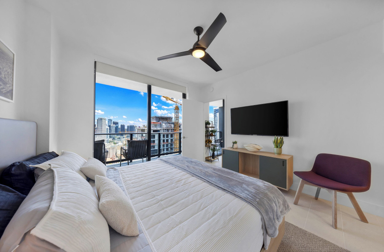 Bedroom 1, DTW Miami Luxury 1BR with Urban Views, Miami-Dade