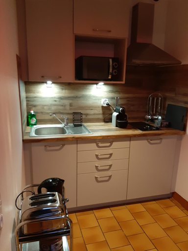 Dining Room 10