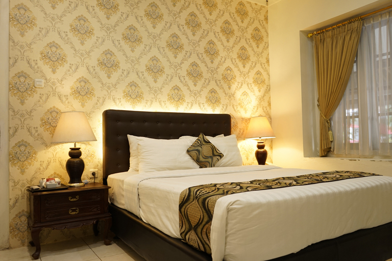 Hotel Indah Palace Tawangmangu Room Type - Bungalow