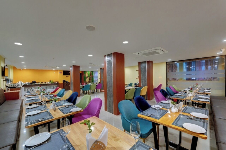 Food & Drinks 3, Click Hotel Guwahati, Kamrup Metropolitan