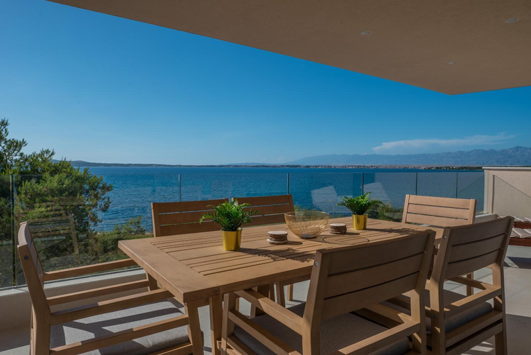 Others 3, Zitab Luxury Apartment, Privlaka