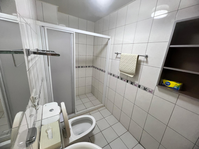 Bathroom 5