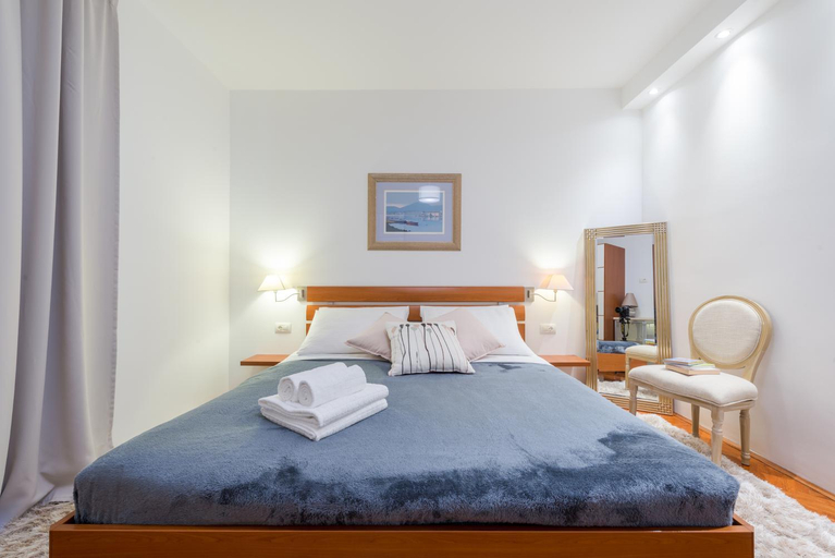 5, Tara Apartments, Dubrovnik