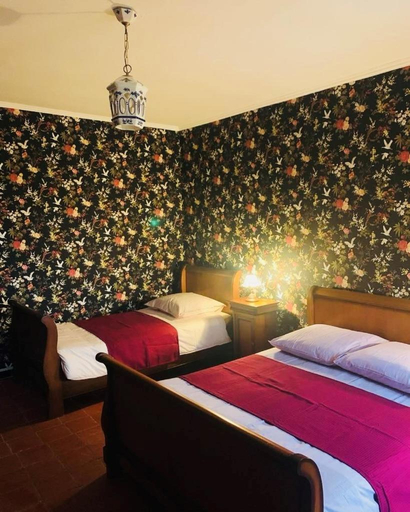Bedroom 2, La Babayaga, Hérault