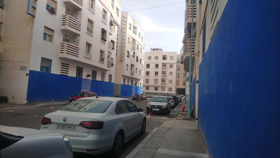 Exterior 8