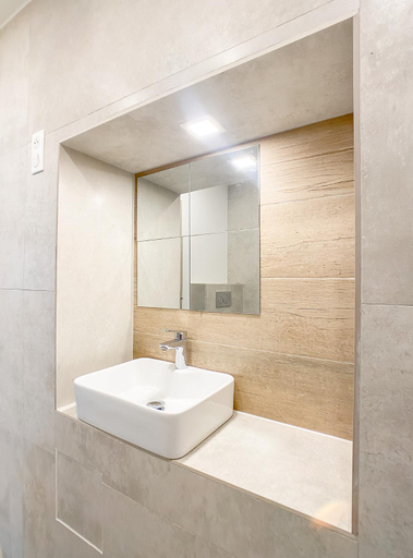 Bathroom 5