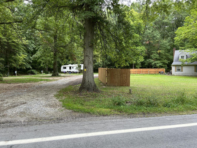 Exterior & Views, Prairie House RV Spaces, Portage