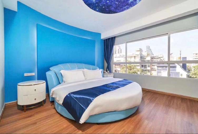 Bedroom 9