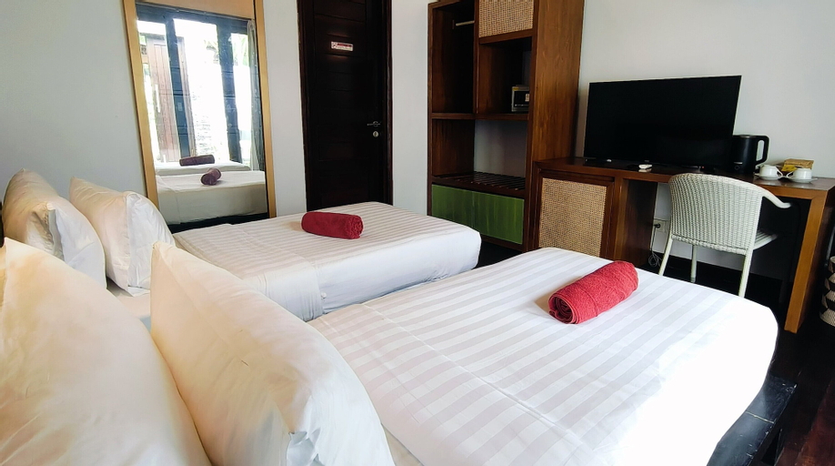 Bedroom 12