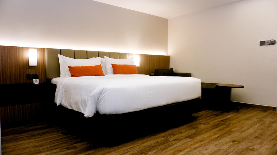 Bedroom 18