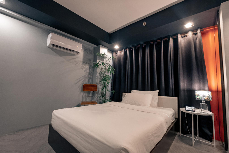 Bedroom 12