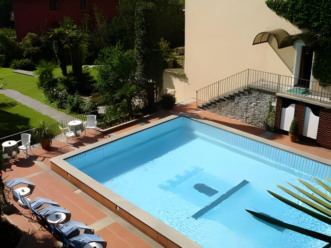 Sport & Beauty 2, Hotel Castello Seeschloss, lake & pool castle, Locarno