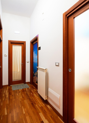 Others 4, B&B Pisapia, Salerno
