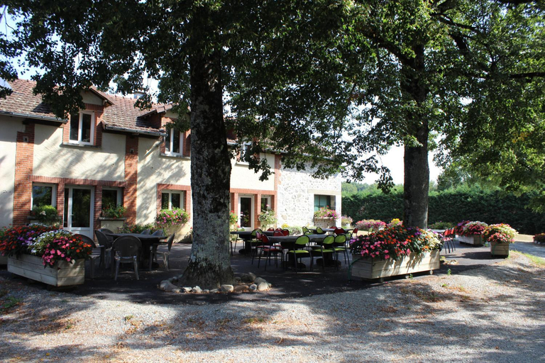 Others 4, auberge de la normandie, Cantal