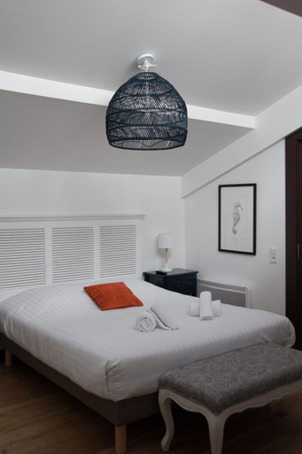 Bedroom 15