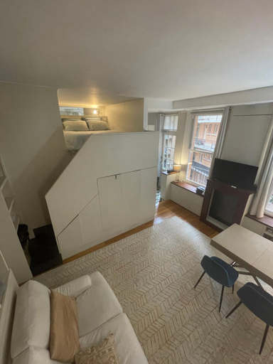 Bedroom 12