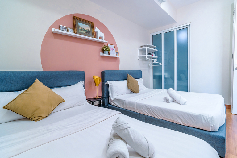 Bedroom 12