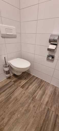 Bathroom 5, City Centre Unterkunft, Steinburg