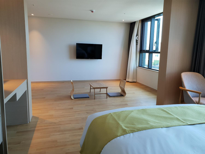 Bedroom 3, Hotel Win Story, Seogwipo