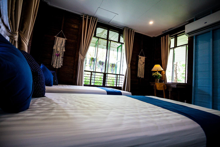 Bedroom 12