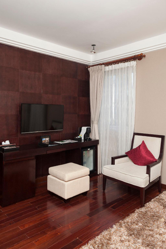 Bedroom 13