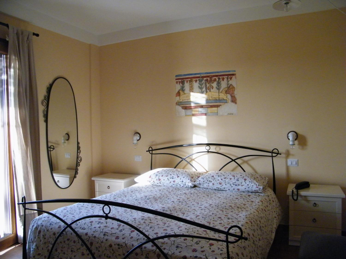 Bedroom 14