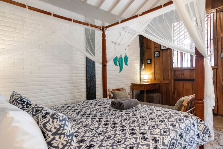 Bedroom 13