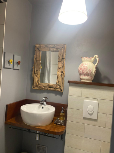 Bathroom 5