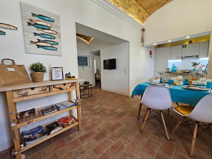 Facilities 5, Casa Limoncello, tipica, cosy, localizacao top, Olhao, Olhão