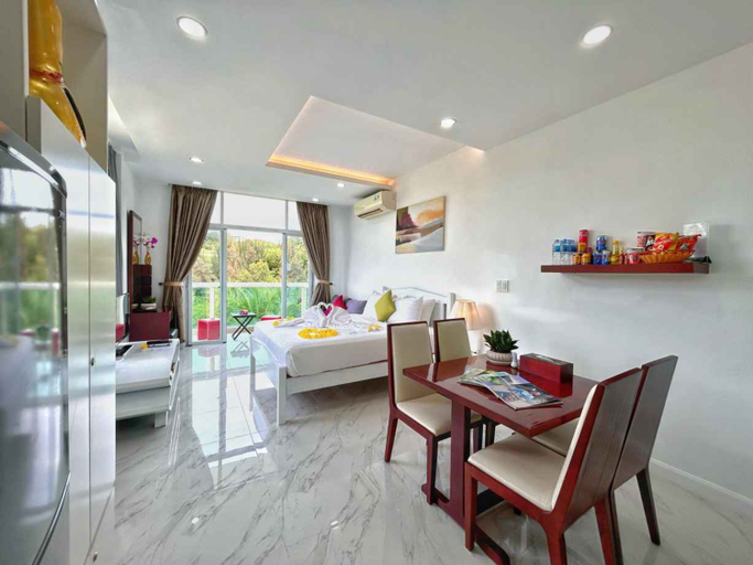 Ocean Vista Room Type - Studio Apartment Garden View