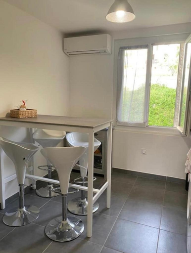 Others 5, Superbe appartement Corte, Haute-Corse