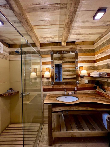 Bathroom 3, The 2 Magpies, Hunza, Northern Areas