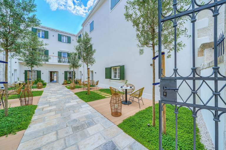 Exterior & Views 2, Hotel Brattia, Postira
