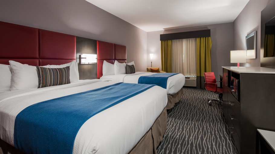 Bedroom 4, Del-Mar Airport Inn & Suites, Caddo