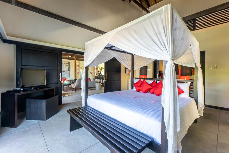 Bedroom 18