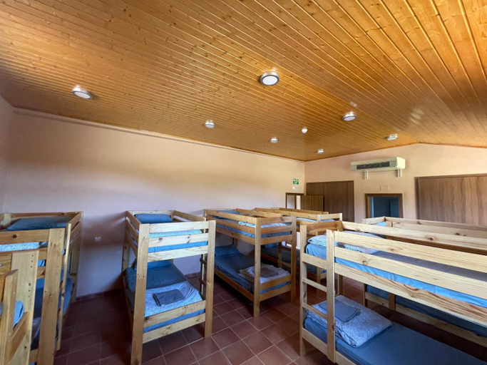 Others 4, Albergue de griegos, Teruel