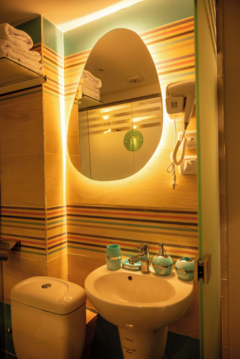 Bathroom 4, Soft Hotel, Qasr an-Nil