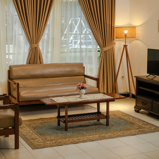 Others 4, Rumah Engkong Family Villa & Studio, Semarang