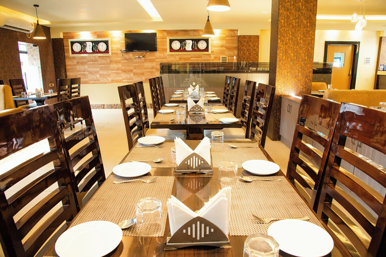 Food & Drinks 5, Hotel Saptarshi, Bankura