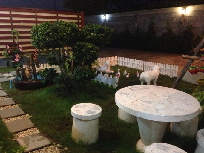 Others 5, Friend's House Resort, Don Muang