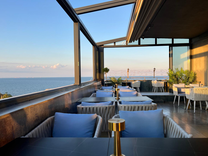 Food & Drinks 4, Edmond, Tuzla